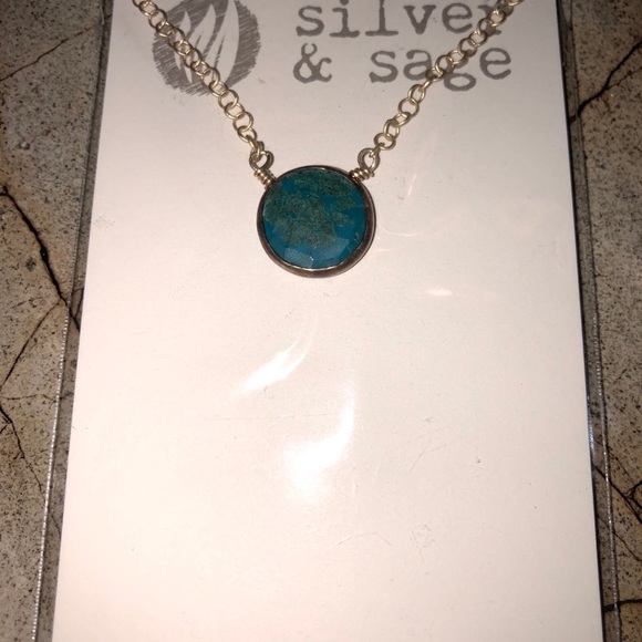 Gold-plated vibrant blue Chrysocolla necklace - Picture 2 of 4